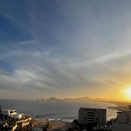 Ferienwohnung Oceanfront Penthouse, 2 Masters, 2 Baths, Kitchen! Cabo San Lucas Exterior foto